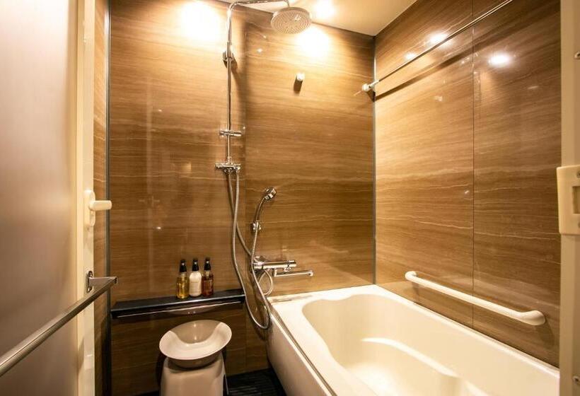 اتاق استاندارد چهار تخته, Minn Gionsanjo