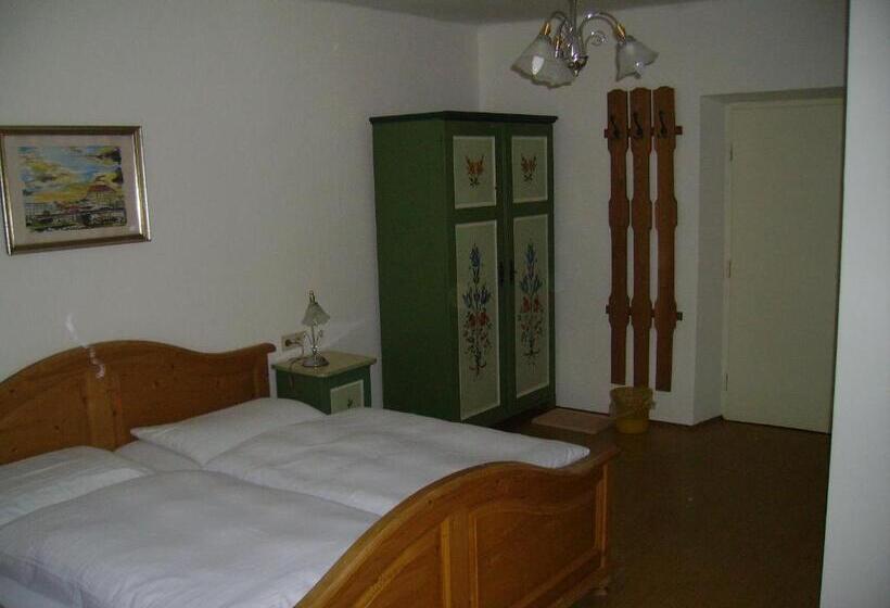 스탠다드 룸, Binderhof