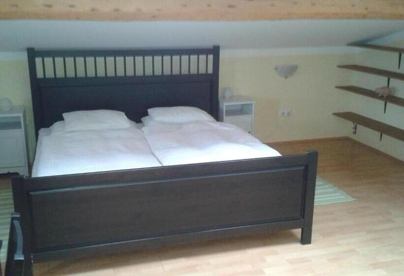 Апартаменты 2 Спальни, Binderhof