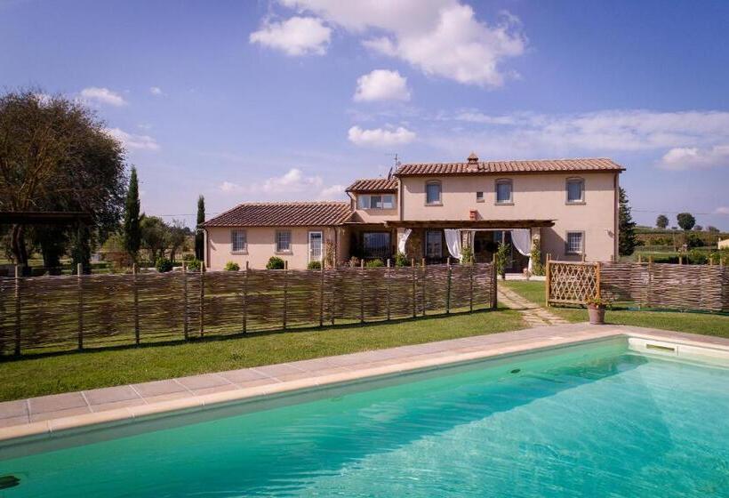 带3个卧室的公寓, La Rugantina