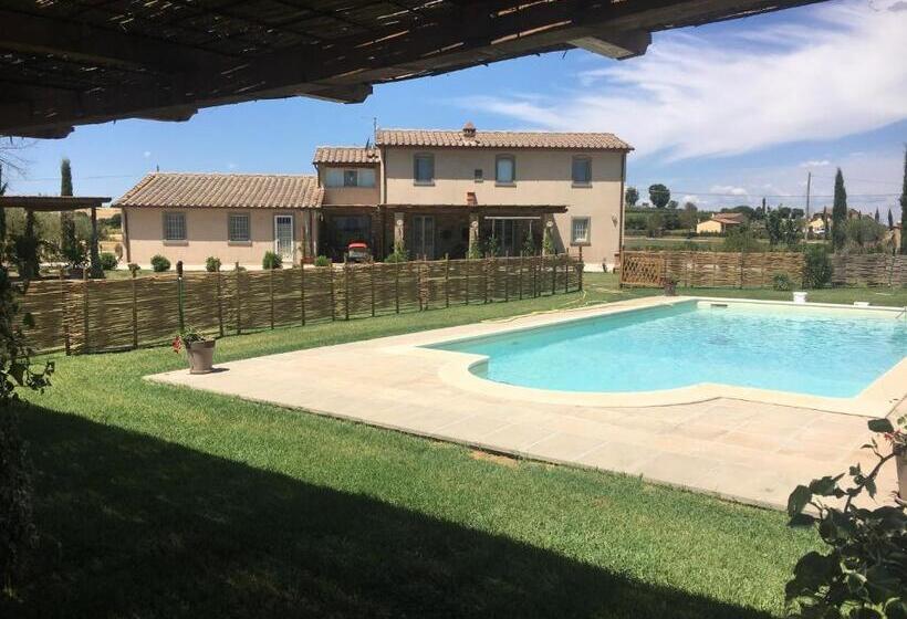 带3个卧室的公寓, La Rugantina