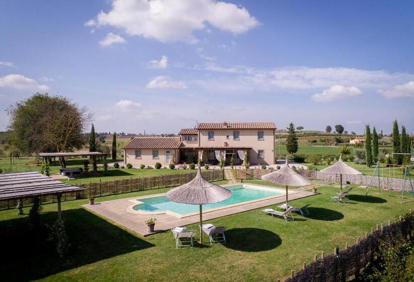 小型套房, La Rugantina