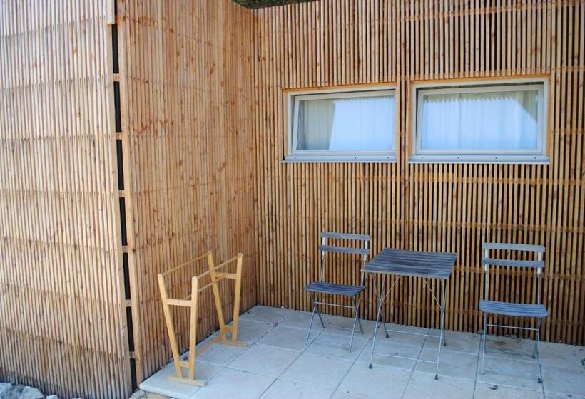 带园景的小型套房, Les Foucauds