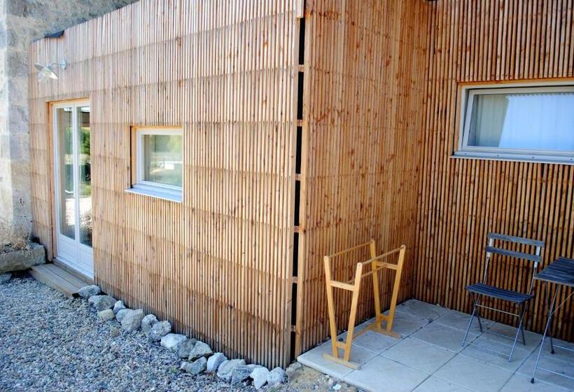 带园景的小型套房, Les Foucauds