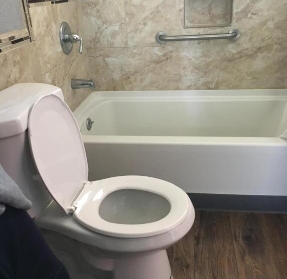 스탠다드 룸 킹사이즈 침대, Valley Motel