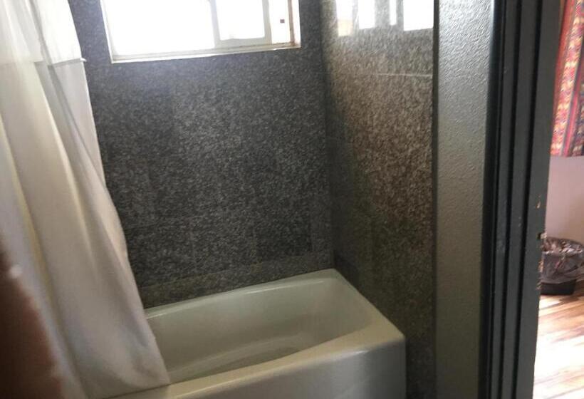 스탠다드 룸, Valley Motel