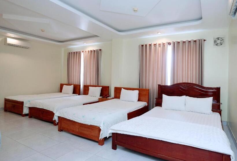 اتاق استاندارد چهار تخته, Amis Hotel Trung Tâm Gần Biển