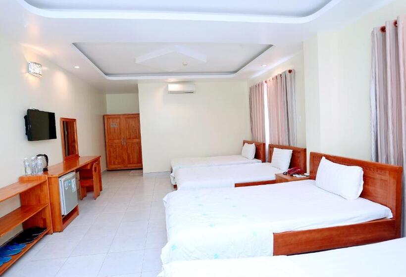 اتاق استاندارد چهار تخته, Amis Hotel Trung Tâm Gần Biển
