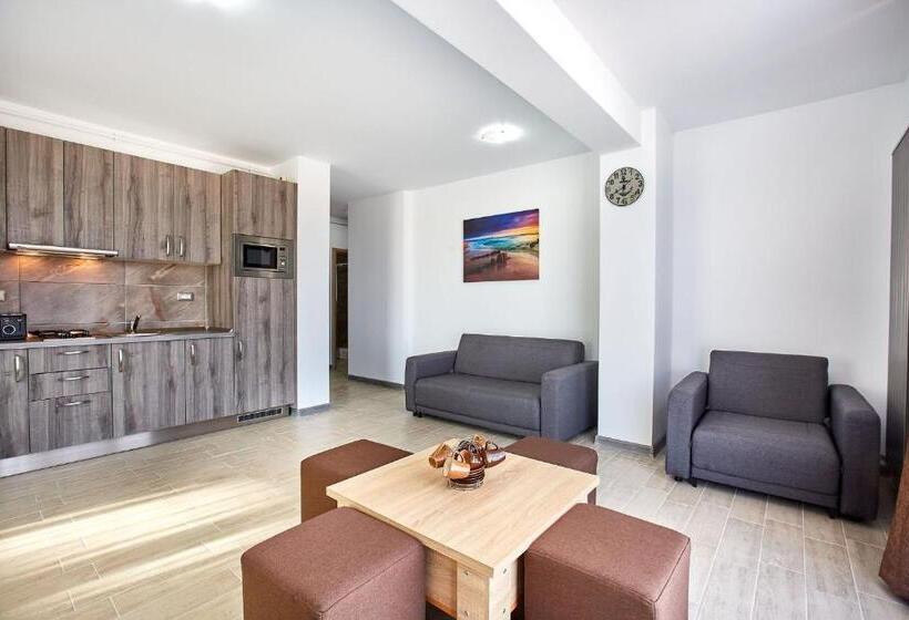 شقة غرفة نوم واحدة مزودة بشُرفة, Apartament Mirage By Alz