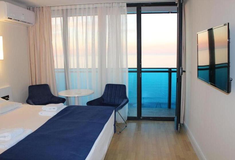 استودیوی استاندارد با چشم‌انداز دریا, Orbi Best View In Batumi