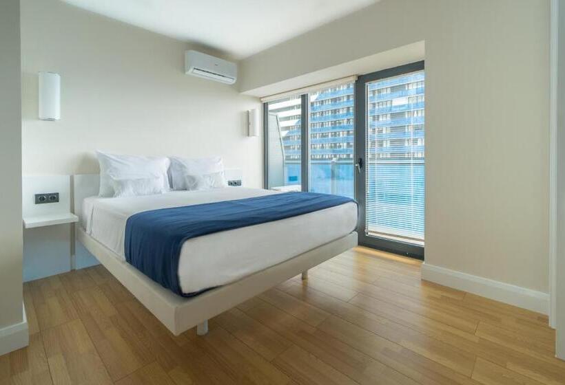 آپارتمان 1 خوابه با چشم‌انداز دریا, Orbi Best View In Batumi