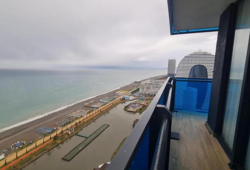 آپارتمان 1 خوابه با چشم‌انداز دریا, Orbi Best View In Batumi
