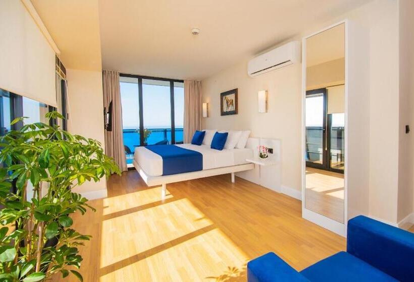 سوئیت 2 خوابه, Orbi Best View In Batumi