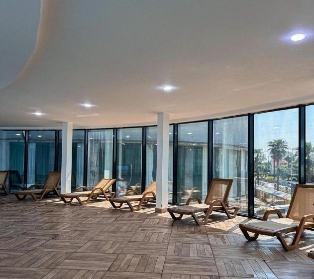 استودیو استاندارد با تخت کینگ, Apartment From Batumi