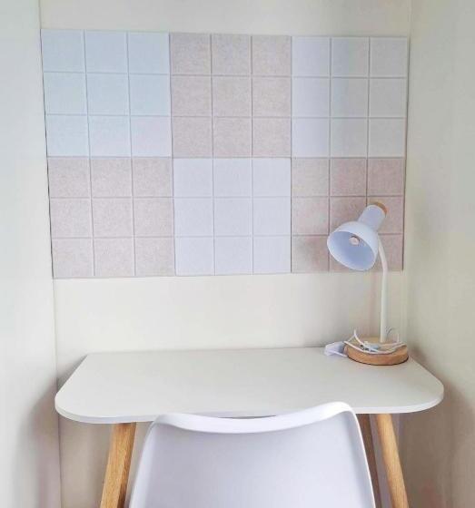 스위트, Austria Suites At Air Residences