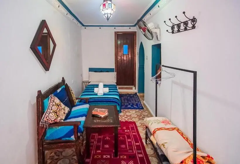 Standard Kolmen Hengen Huone, Dar Chourafa Riad