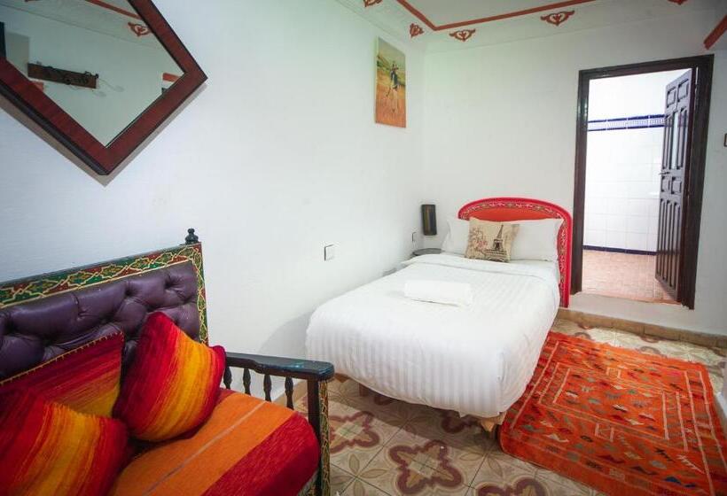 Quarto Triplo Standart, Dar Chourafa Riad