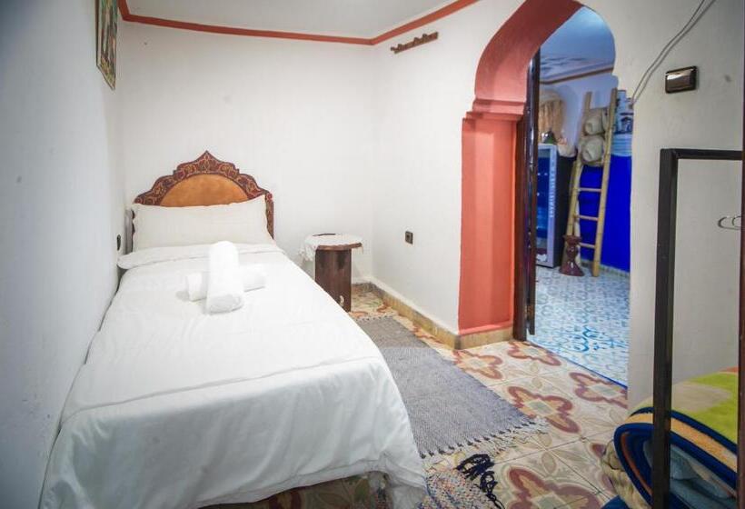 Quarto Economy Individual, Dar Chourafa Riad