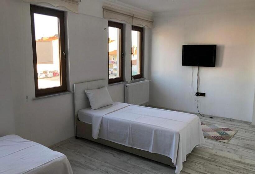 Habitació Triple Economy, Edr Ulus Otel