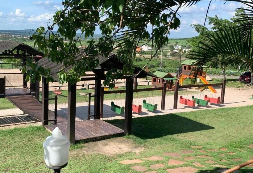 低层单卧公寓, Gravatá Monte Castelo