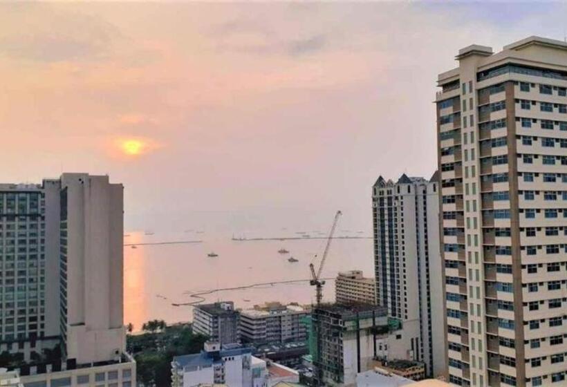 Студио Стандарт с Балконом, 60 Percent Off Deluxe Ocean View Rooms Free Pool And Free Sauna Access Included Perfect Location Nea