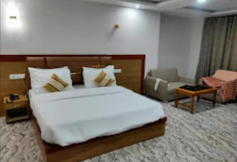 Deluxe-huone, Imolesh Imphal