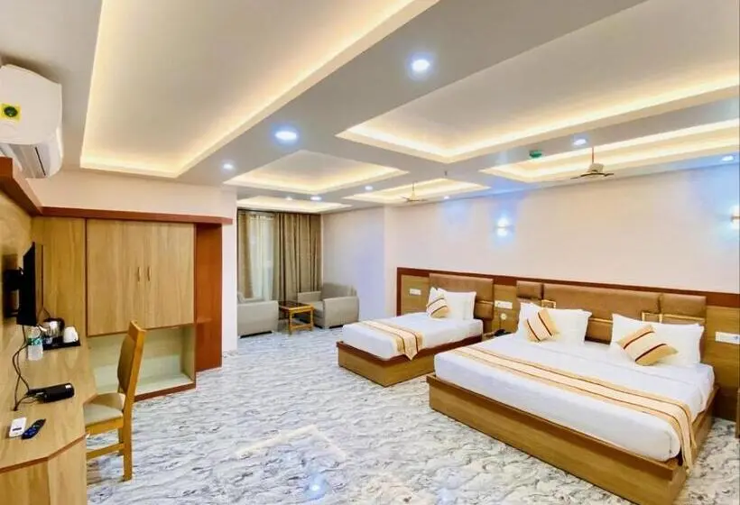 Deluxe-sviitti, Imolesh Imphal
