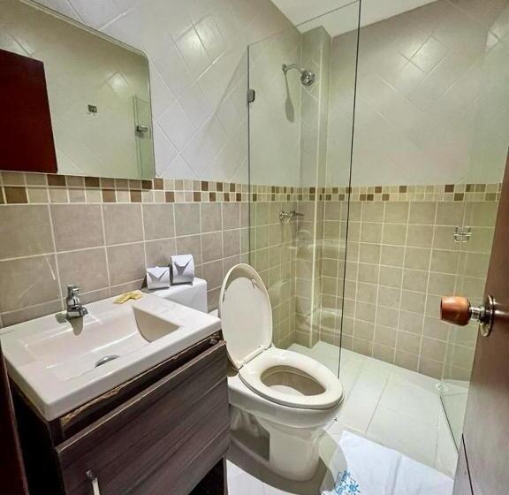 디럭스 트리플 룸, Inn Best Day