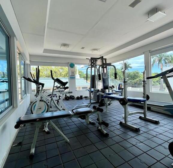 디럭스 4인 룸, Inn Best Day