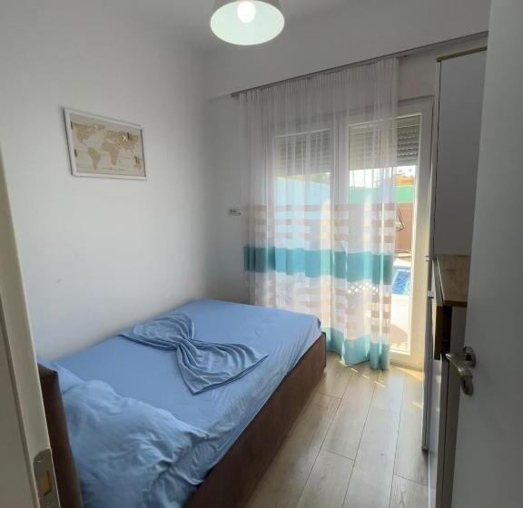 带2个卧室的公寓, Roas Ksamil