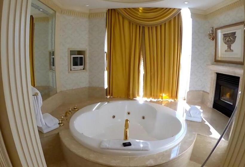 带城市景观的套间, Westgate Las Vegas Resort & Casino Located In The Heart Of Las Vegas Nevada 5minutes Walk To Las Veg