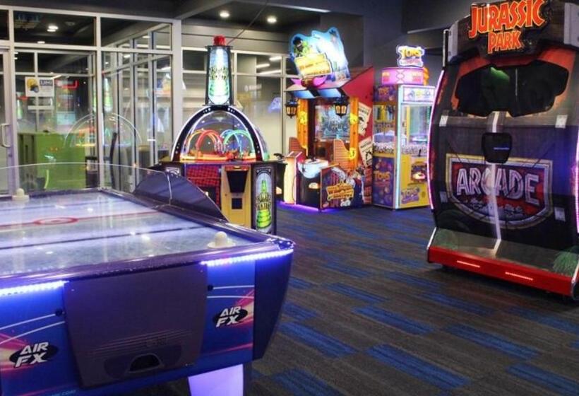 اتاق لوکس, Westgate Las Vegas Resort & Casino Located In The Heart Of Las Vegas Nevada 5minutes Walk To Las Veg