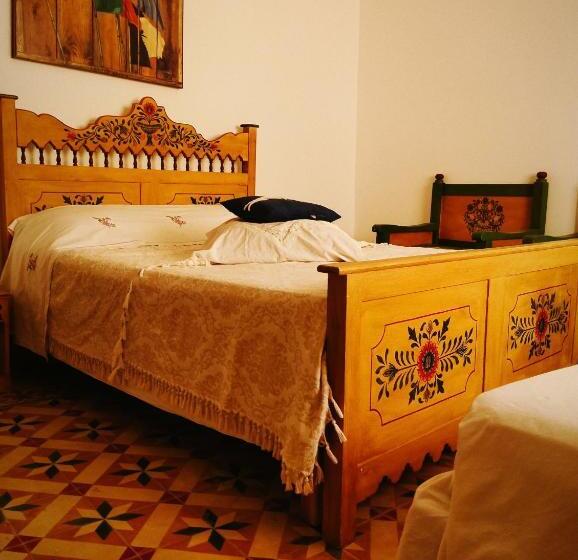 اتاق خانوادگی, Maison Albatros