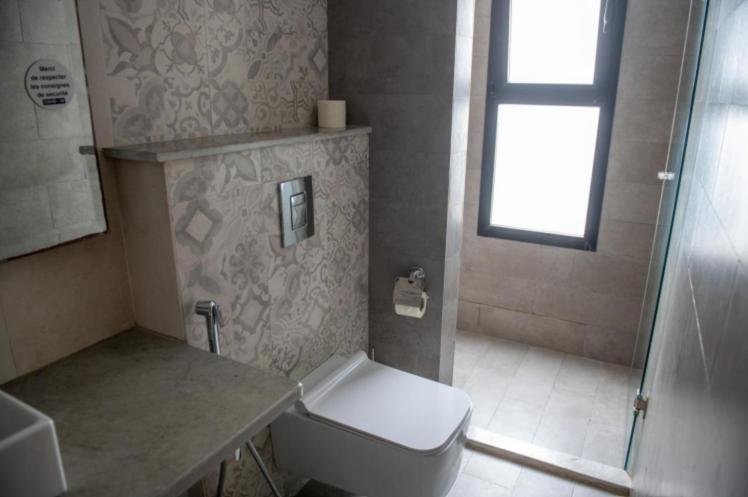 اتاق استاندارد سه نفره, Dar Gino