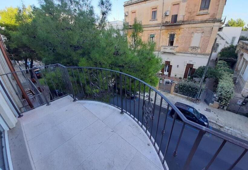 اتاق لوکس, Dimore Centro Lecce Affittacamere B&b