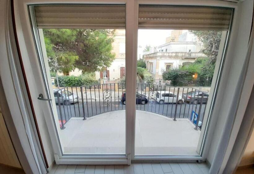 اتاق لوکس, Dimore Centro Lecce Affittacamere B&b