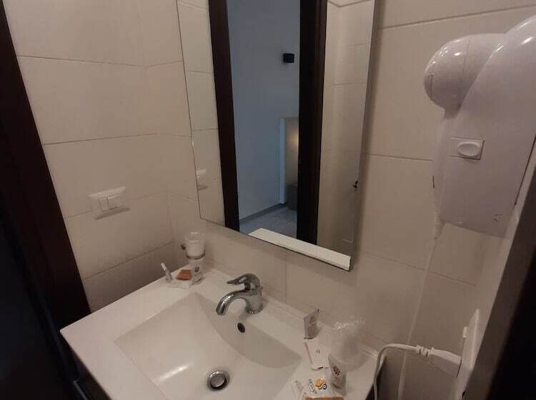 اتاق لوکس, Dimore Centro Lecce Affittacamere B&b