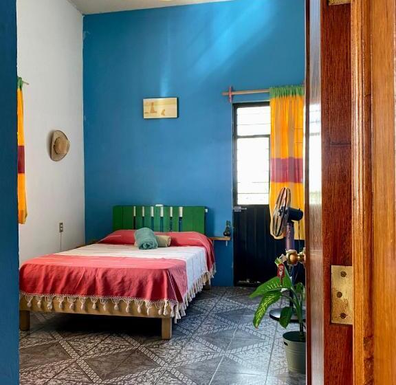اتاق استاندارد با بالکن, Casa El Mundo