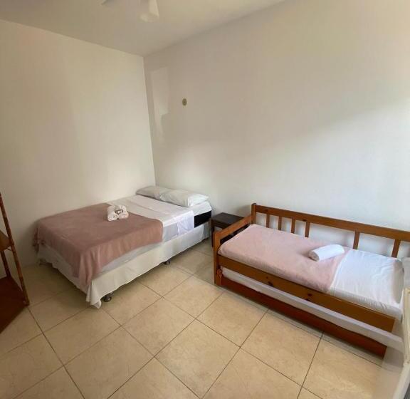 舒适三人间, ótima Nota   Pousada Villa Real Paraty   Localização E Café Da Manha Excelentes