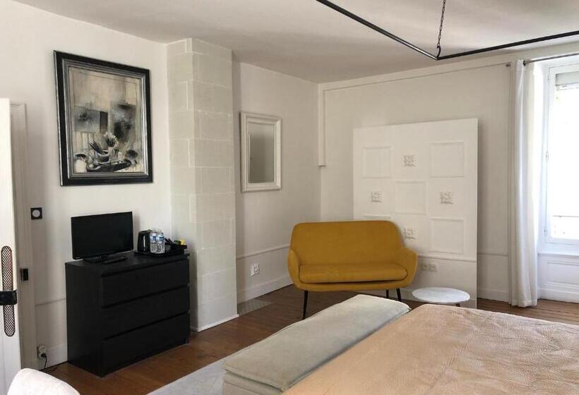 Номер Deluxe, Bulles De Loire