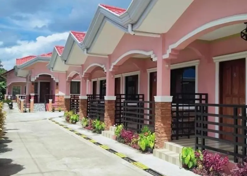 استودیوی لوکس, Kojie Guest House