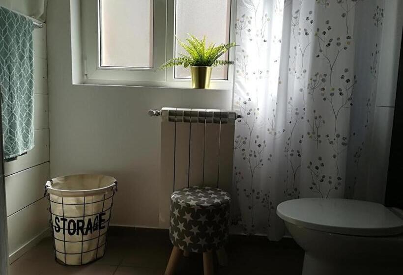 اتاق استاندارد, Guesthouse Smart