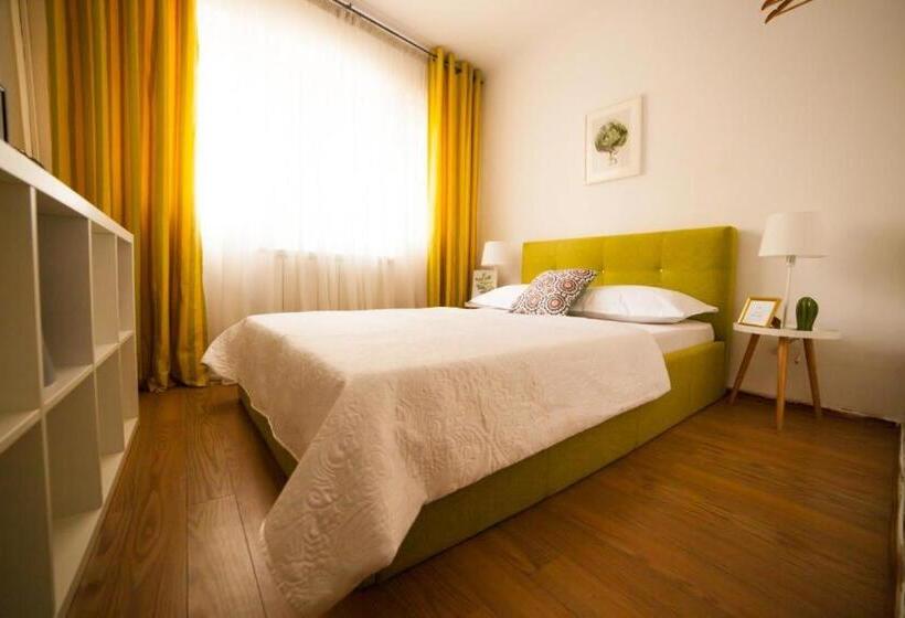 اتاق استاندارد, Guesthouse Smart