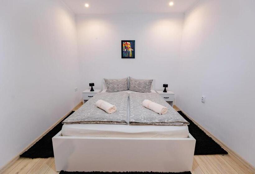 Трехместный Номер Superior, Christian Residence