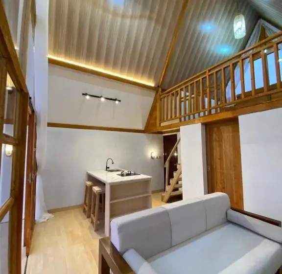 ファミリールーム, Martos Villa Dieng