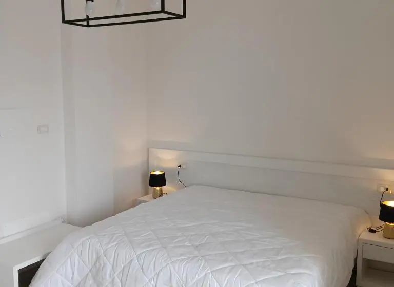 キングサイズベッドのデラックスルーム, Mya Luxury Rooms And Wellness