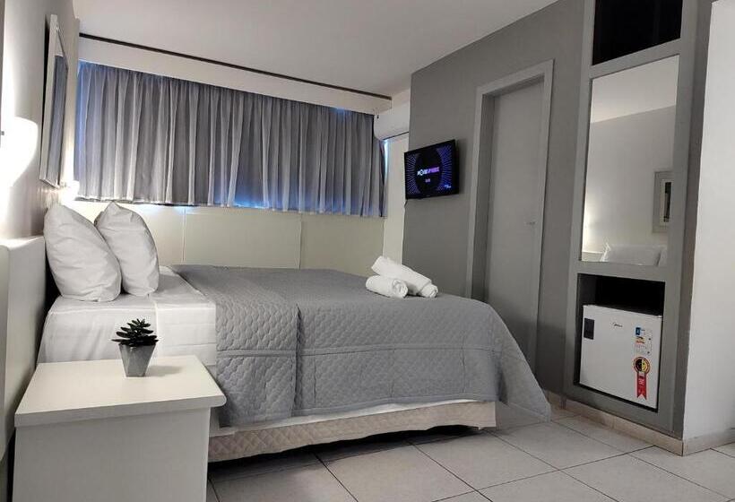 스탠다드 룸 킹사이즈 침대, Oscar Gold Savassi