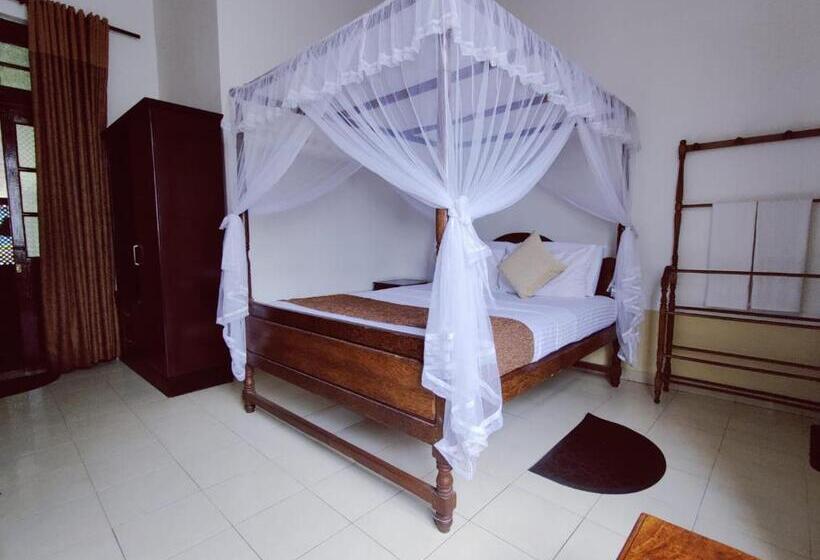 Номер Deluxe, Grand Colonial Viveka