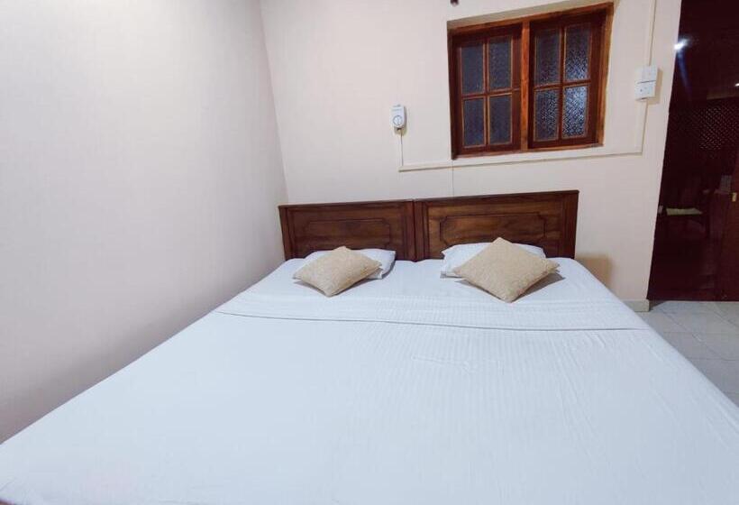 Номер Стандарт, Grand Colonial Viveka