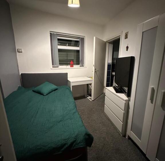 スタンダードルーム, Parkside House